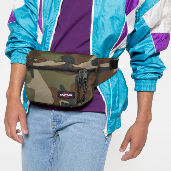 Сумка на пояс Eastpak Bane Camo