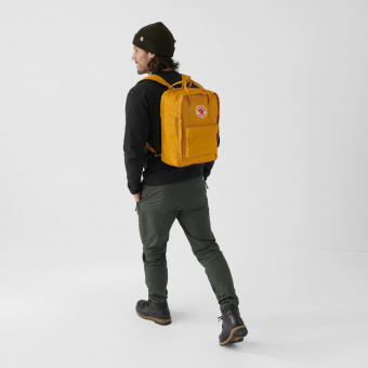 Рюкзак Fjallraven Kanken Laptop 15" 550 (Black)