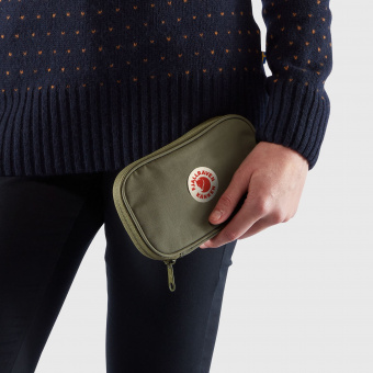 Кошелек Fjallraven Kanken Travel Wallet 620 (Green)